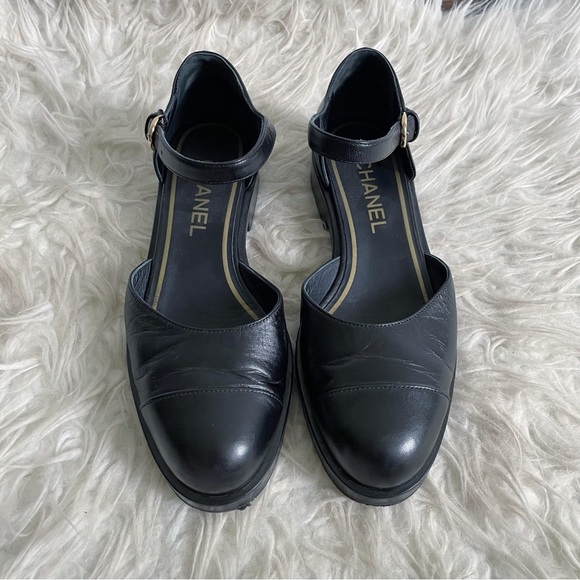 Chanel 23P Mary Jane Ankle Strap Black Leather CC Logo Flat Shoes 36.5 - Picture 1 of 11